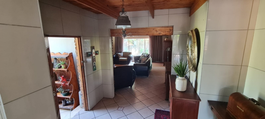 4 Bedroom Property for Sale in Kameeldoringpark Limpopo
