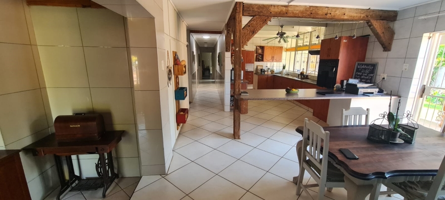 4 Bedroom Property for Sale in Kameeldoringpark Limpopo