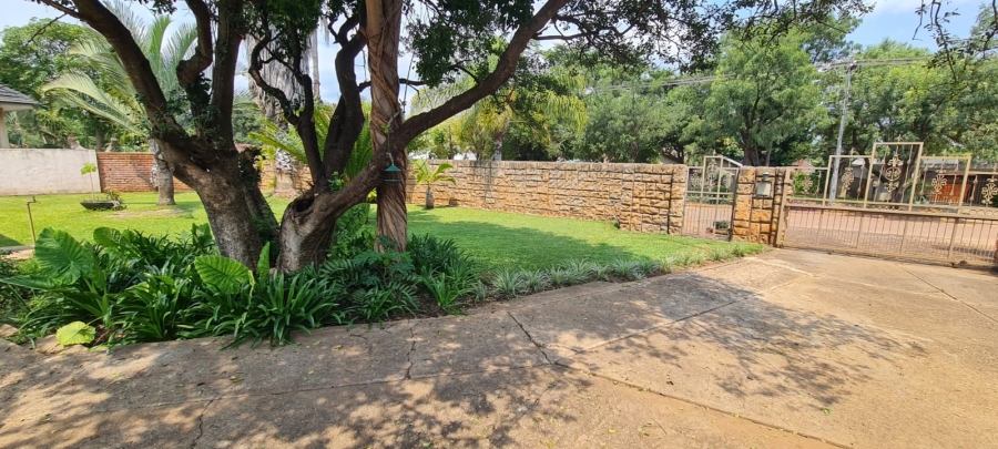 4 Bedroom Property for Sale in Kameeldoringpark Limpopo