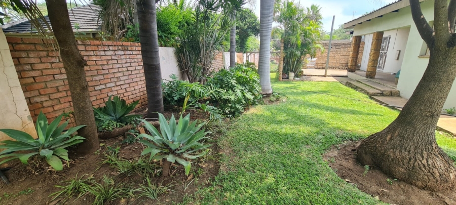 4 Bedroom Property for Sale in Kameeldoringpark Limpopo