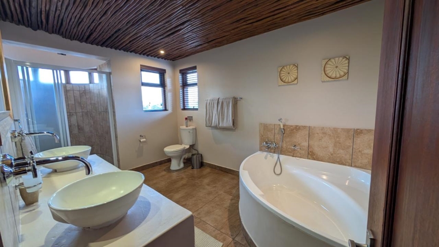 4 Bedroom Property for Sale in Zebula Golf Estate Limpopo