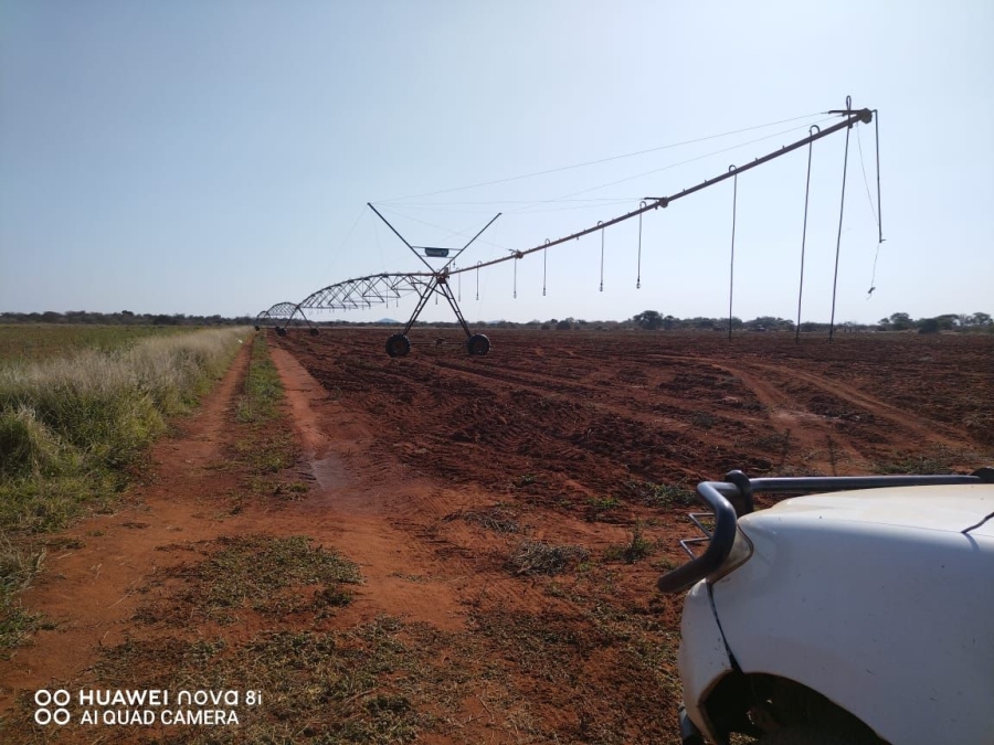 5 Bedroom Property for Sale in Tom Burke Limpopo