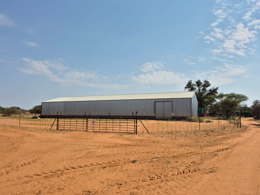 5 Bedroom Property for Sale in Tom Burke Limpopo