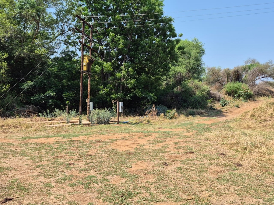 5 Bedroom Property for Sale in Tom Burke Limpopo