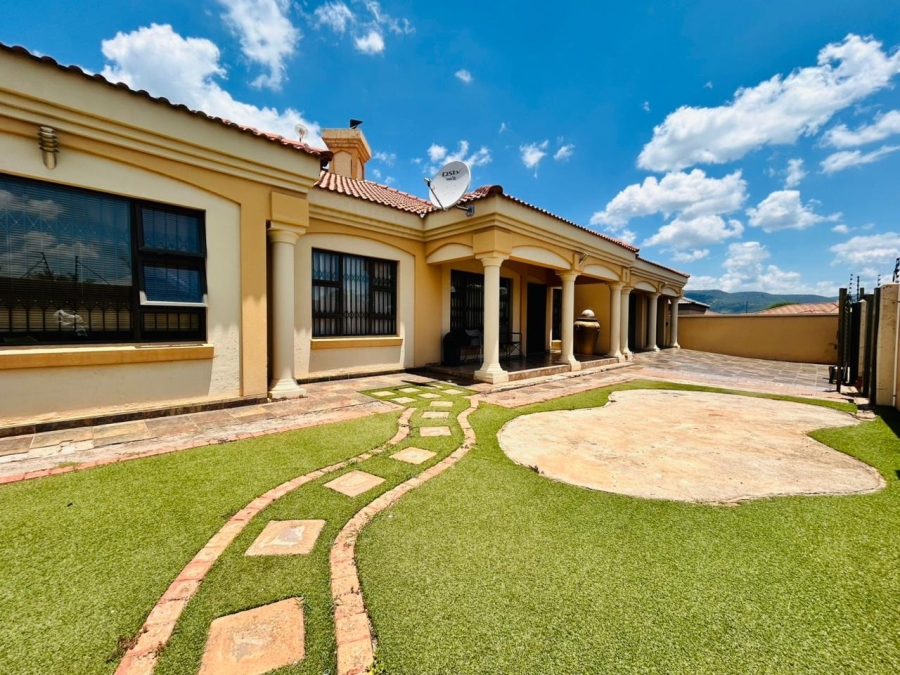 4 Bedroom Property for Sale in Chroompark Limpopo