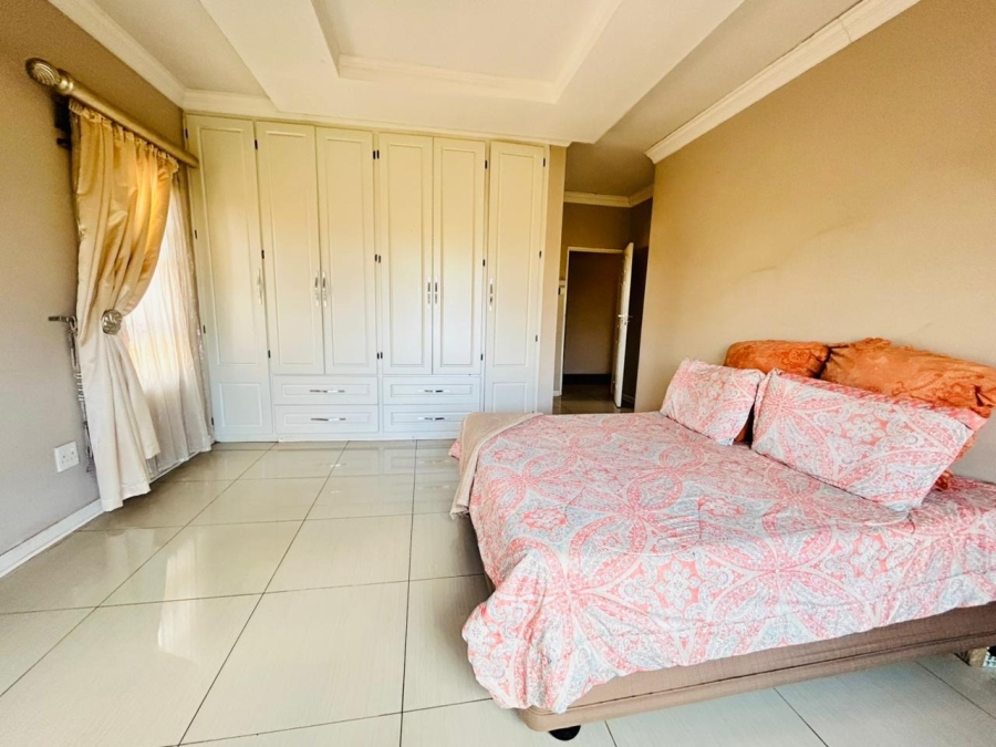 4 Bedroom Property for Sale in Chroompark Limpopo