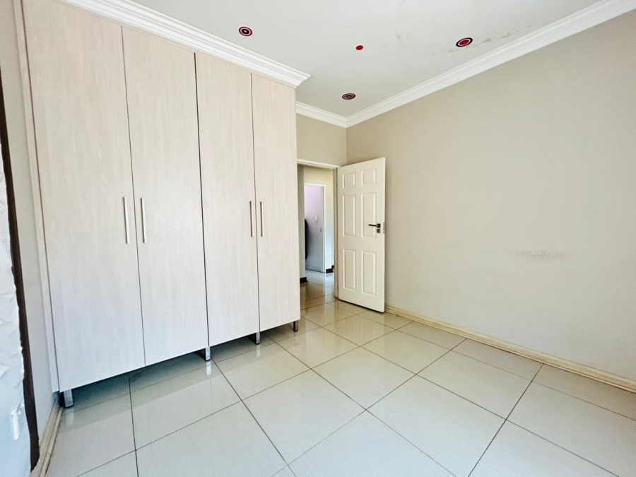 4 Bedroom Property for Sale in Chroompark Limpopo