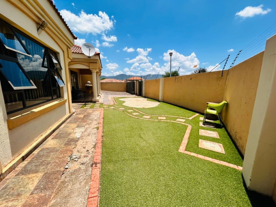 4 Bedroom Property for Sale in Chroompark Limpopo
