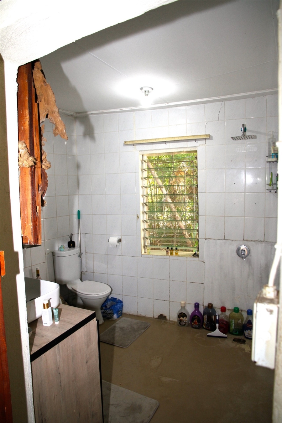 Commercial Property for Sale in Ndlovumzi Limpopo