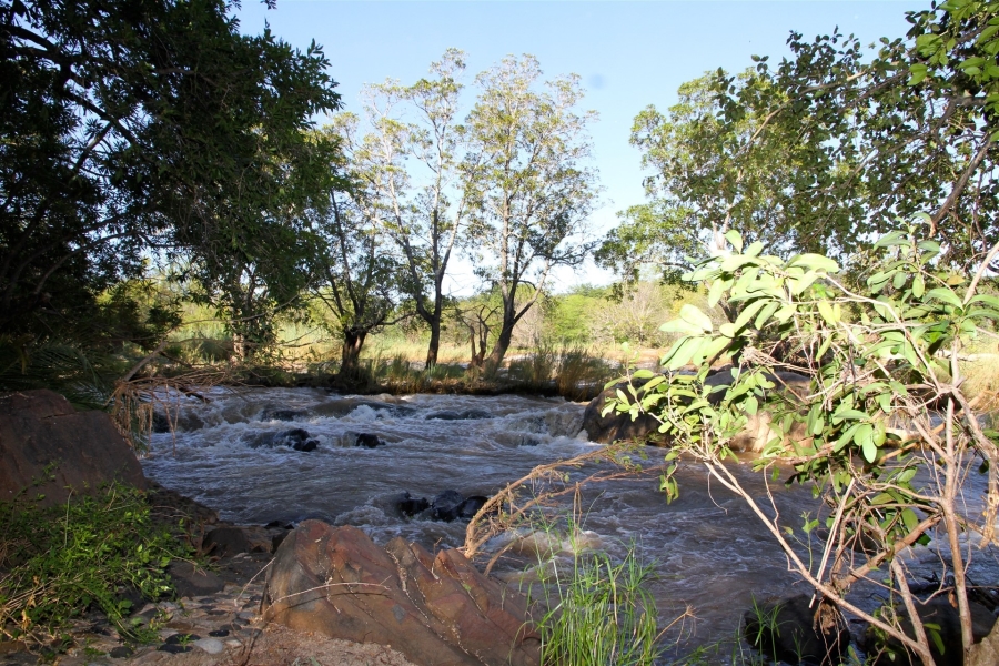 Commercial Property for Sale in Ndlovumzi Limpopo