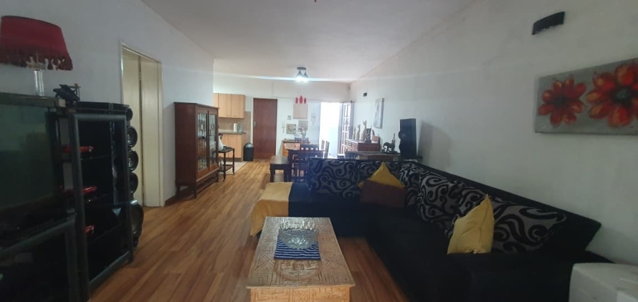 1 Bedroom Property for Sale in Hospitaalpark Limpopo