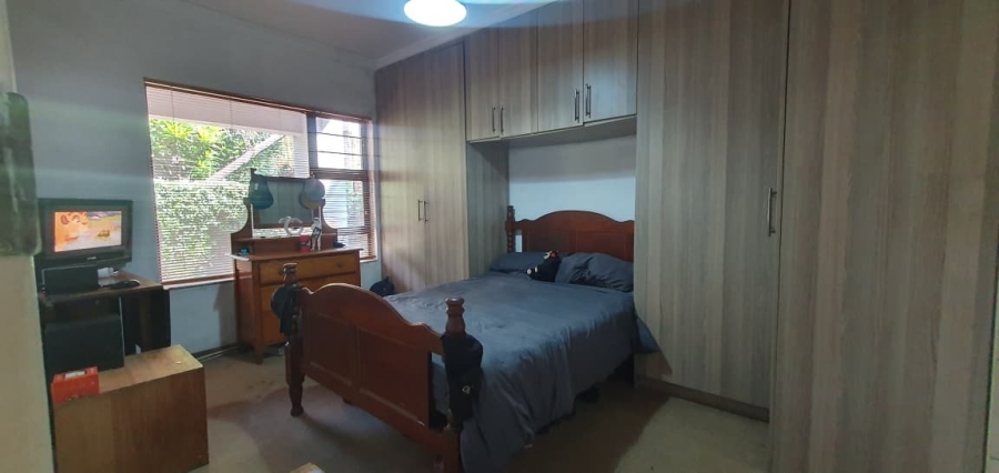 1 Bedroom Property for Sale in Hospitaalpark Limpopo