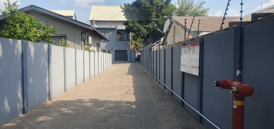 1 Bedroom Property for Sale in Hospitaalpark Limpopo