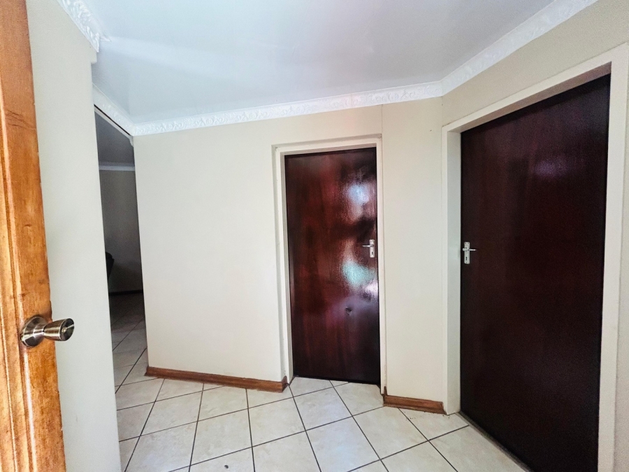 4 Bedroom Property for Sale in Mokopane Central Limpopo