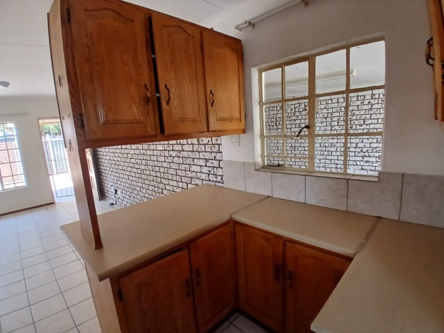 To Let 3 Bedroom Property for Rent in Eduan Park Limpopo