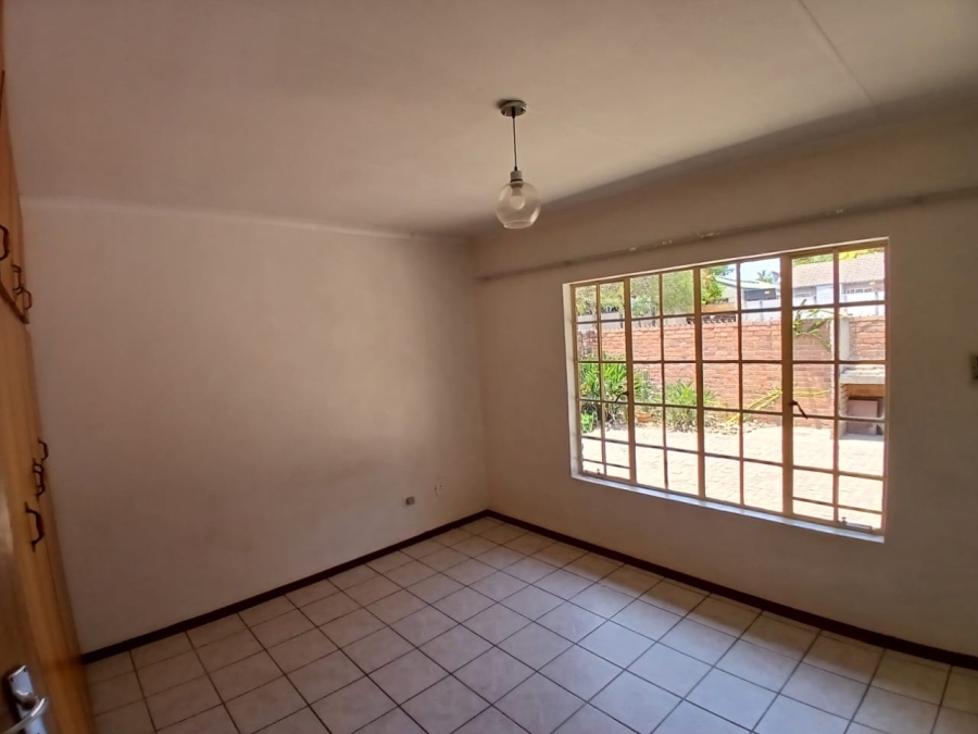 To Let 3 Bedroom Property for Rent in Eduan Park Limpopo