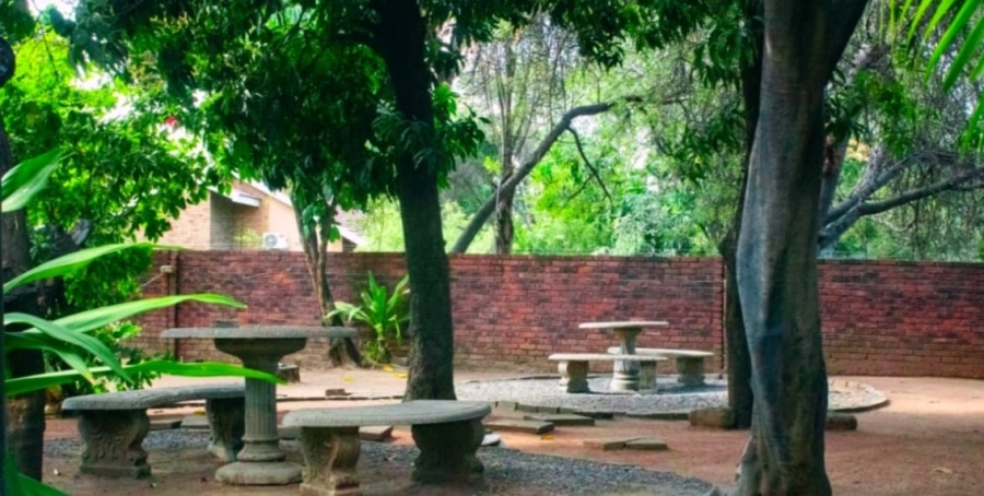 11 Bedroom Property for Sale in Phalaborwa Limpopo