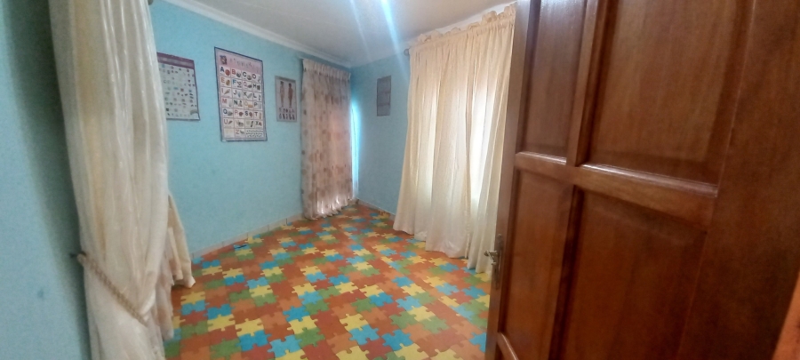 5 Bedroom Property for Sale in Flora Park Limpopo