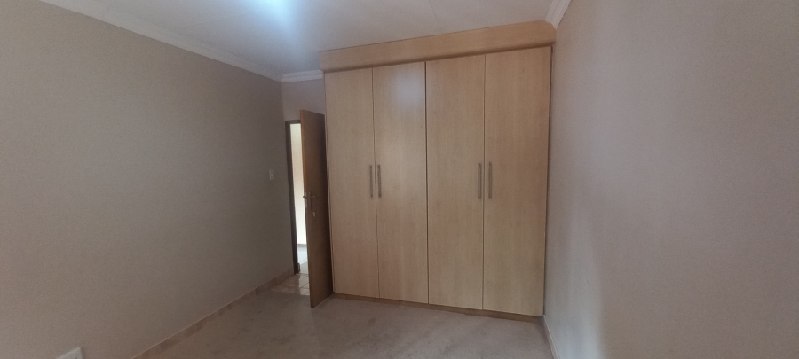 5 Bedroom Property for Sale in Flora Park Limpopo