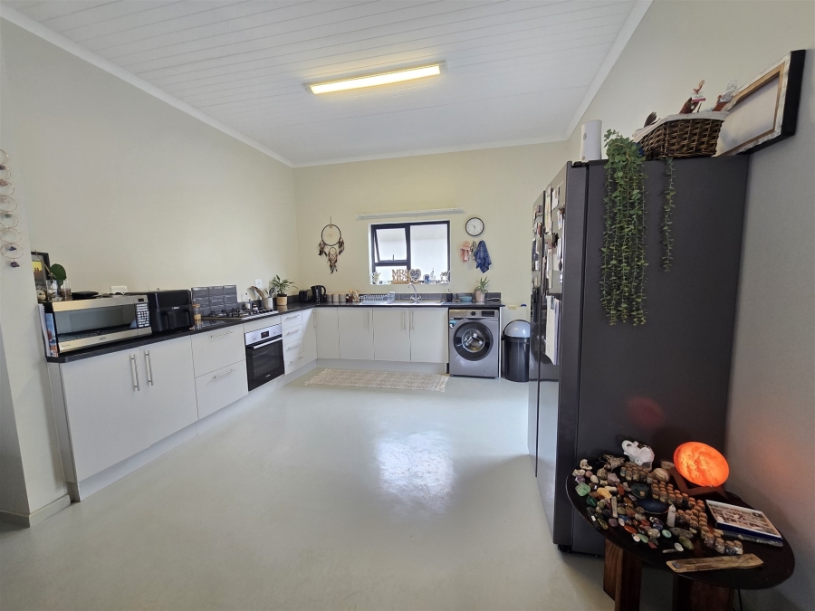 2 Bedroom Property for Sale in Hoedspruit Limpopo