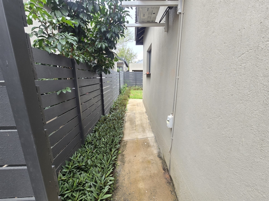 2 Bedroom Property for Sale in Hoedspruit Limpopo