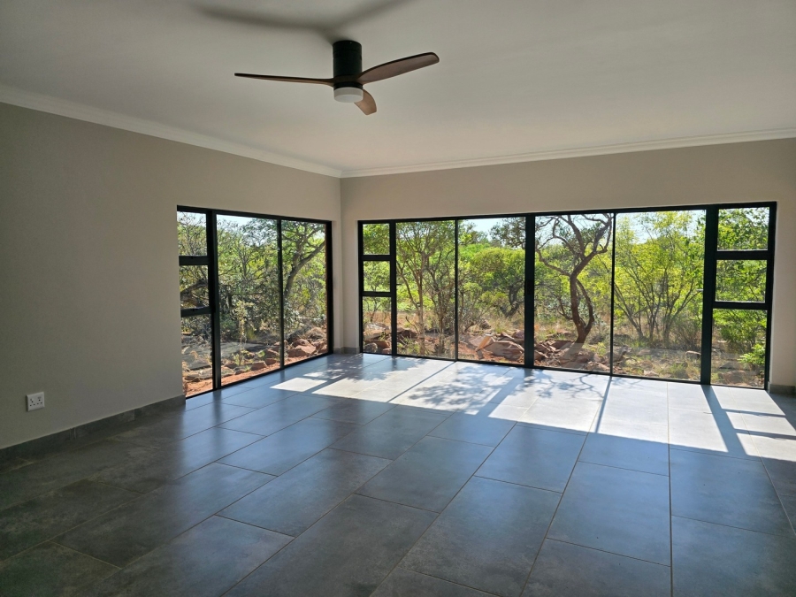 To Let 3 Bedroom Property for Rent in Verloren Estate Limpopo