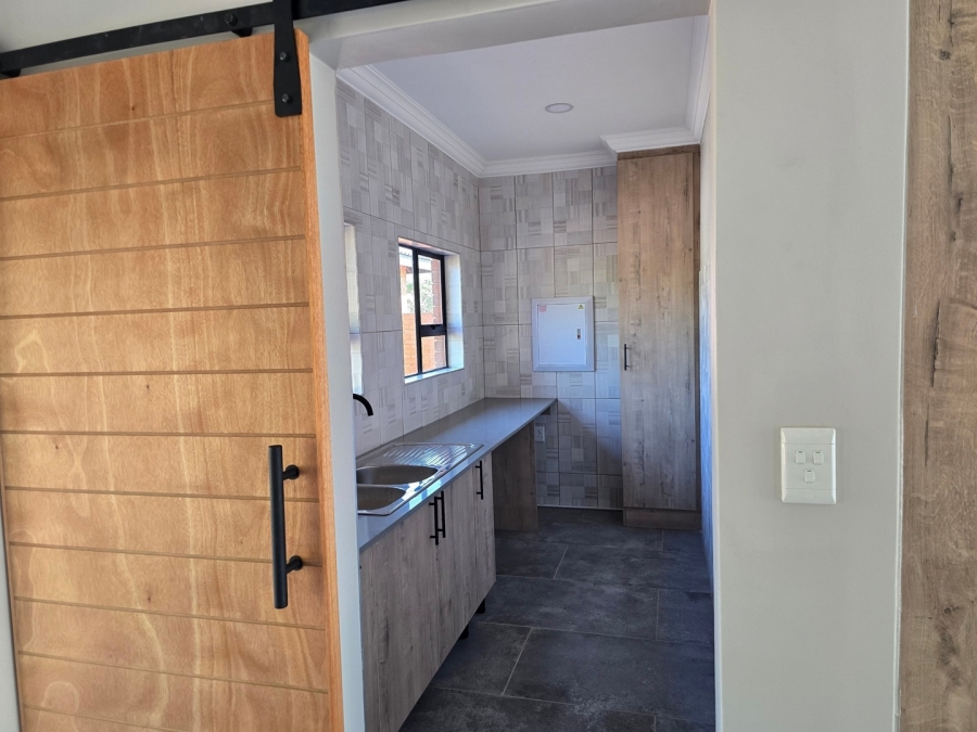 To Let 3 Bedroom Property for Rent in Verloren Estate Limpopo