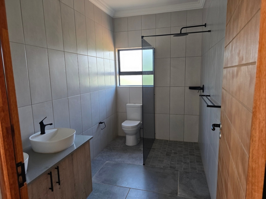 To Let 3 Bedroom Property for Rent in Verloren Estate Limpopo