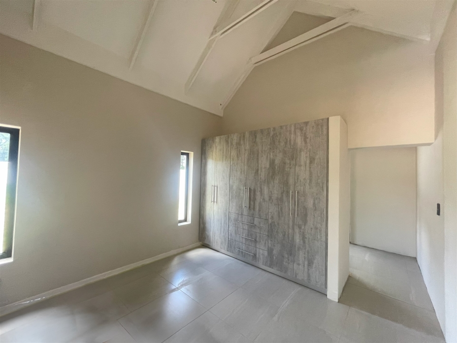 2 Bedroom Property for Sale in Hoedspruit Limpopo