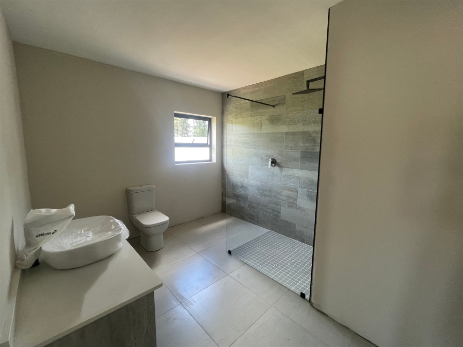 2 Bedroom Property for Sale in Hoedspruit Limpopo