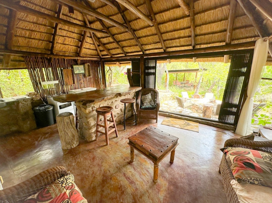 6 Bedroom Property for Sale in Grietjie Private Nature Reserve Limpopo