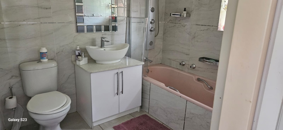 4 Bedroom Property for Sale in Impala Park Limpopo