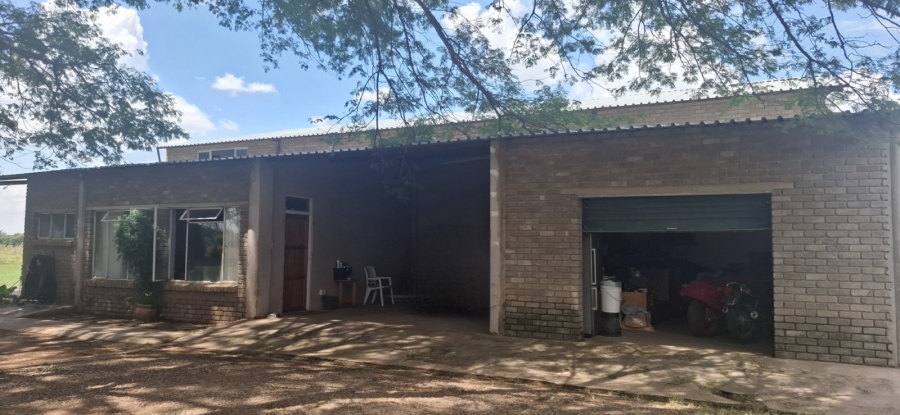 6 Bedroom Property for Sale in Bela Bela Limpopo
