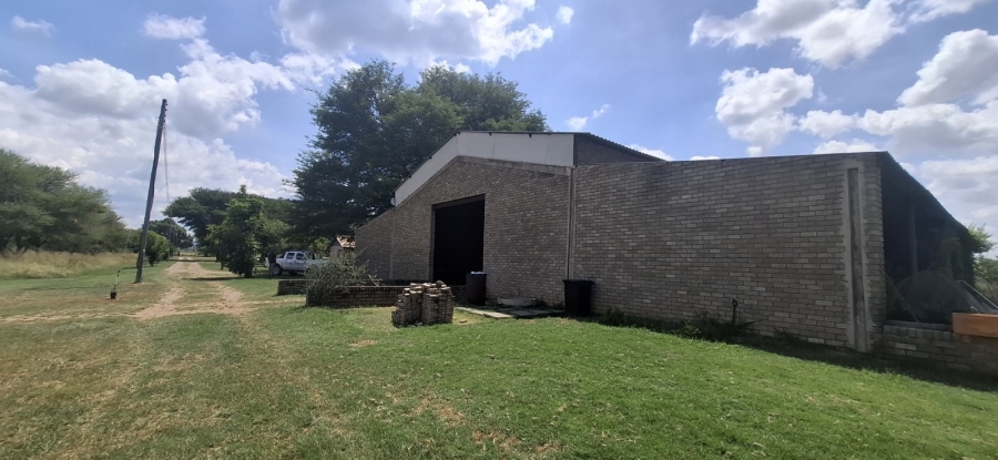 6 Bedroom Property for Sale in Bela Bela Limpopo