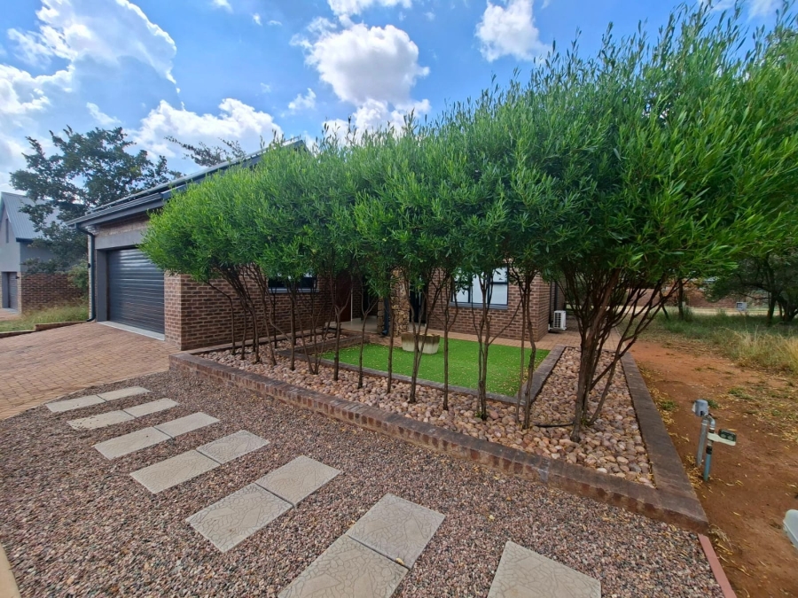 2 Bedroom Property for Sale in Negester Klein Kariba Limpopo