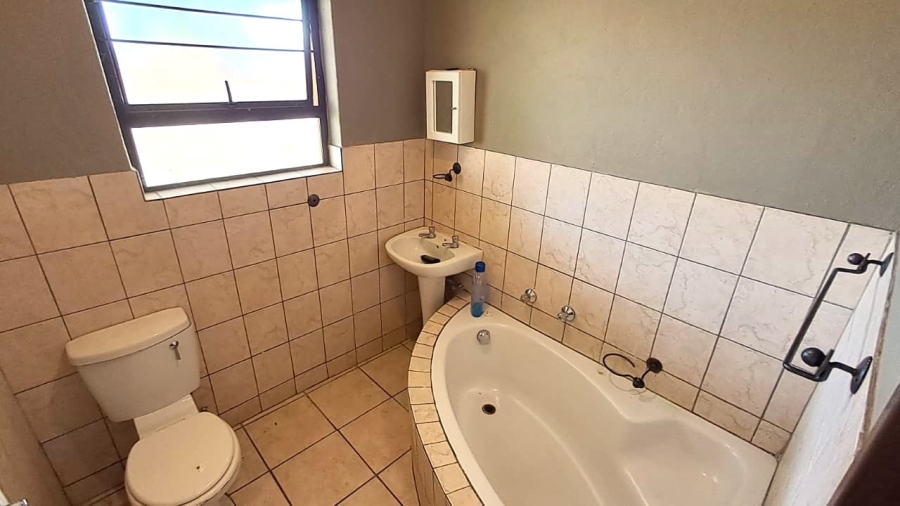 To Let 2 Bedroom Property for Rent in Penina Park Limpopo