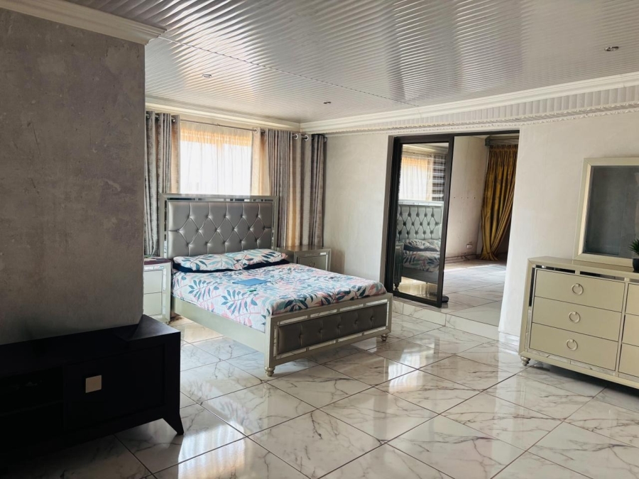 7 Bedroom Property for Sale in Chroompark Limpopo