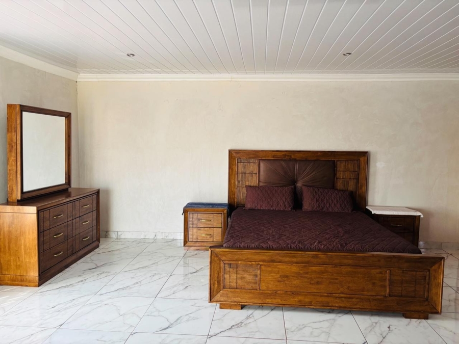 7 Bedroom Property for Sale in Chroompark Limpopo