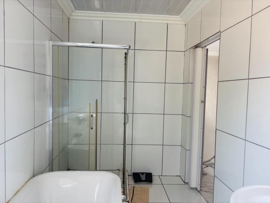 7 Bedroom Property for Sale in Chroompark Limpopo