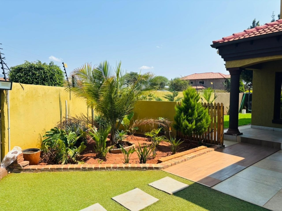 7 Bedroom Property for Sale in Chroompark Limpopo