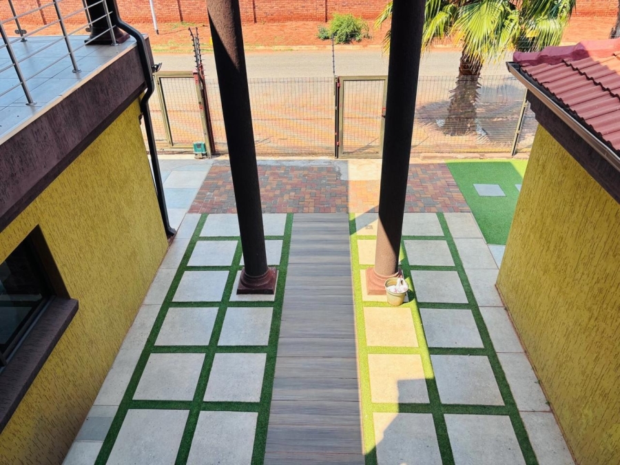 7 Bedroom Property for Sale in Chroompark Limpopo