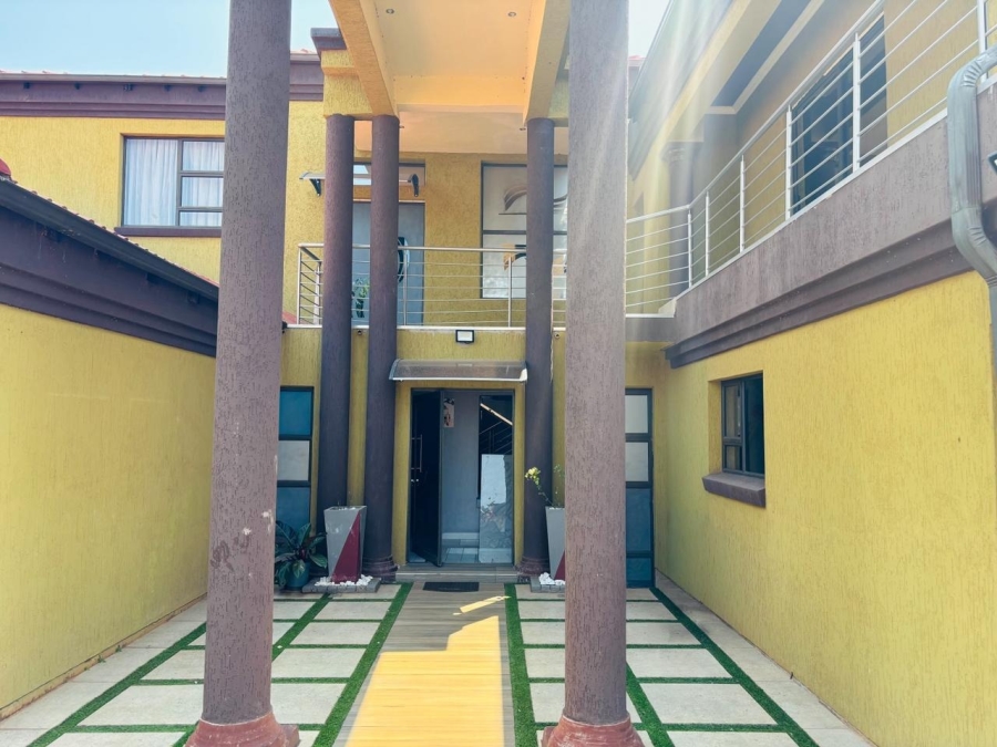 7 Bedroom Property for Sale in Chroompark Limpopo