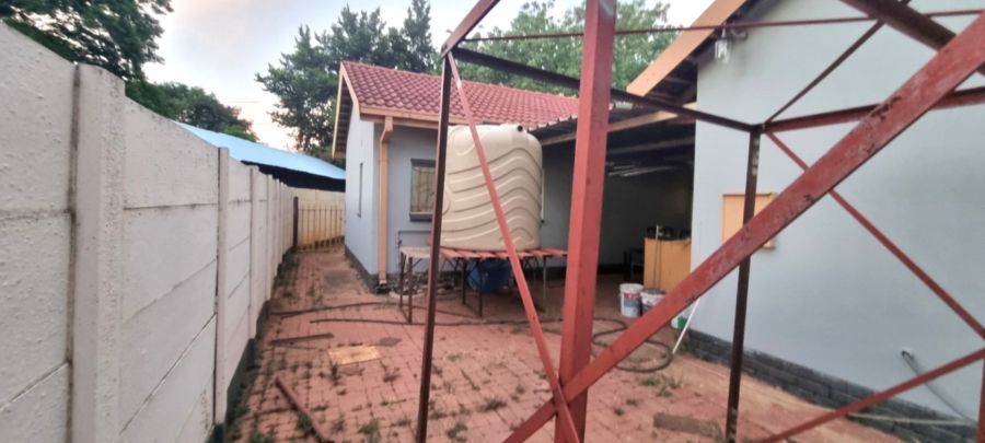 3 Bedroom Property for Sale in Mookgopong Limpopo