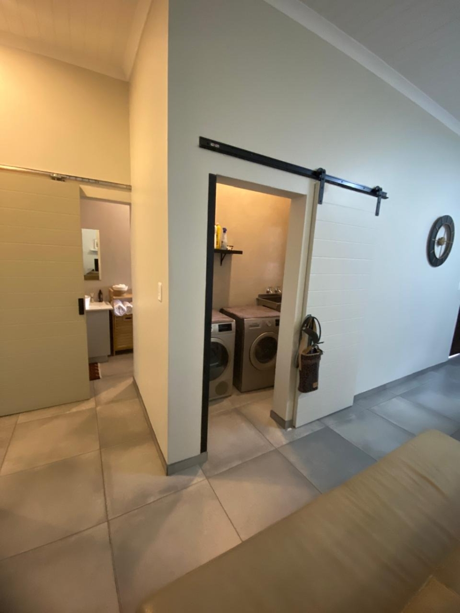 3 Bedroom Property for Sale in Hoedspruit Limpopo