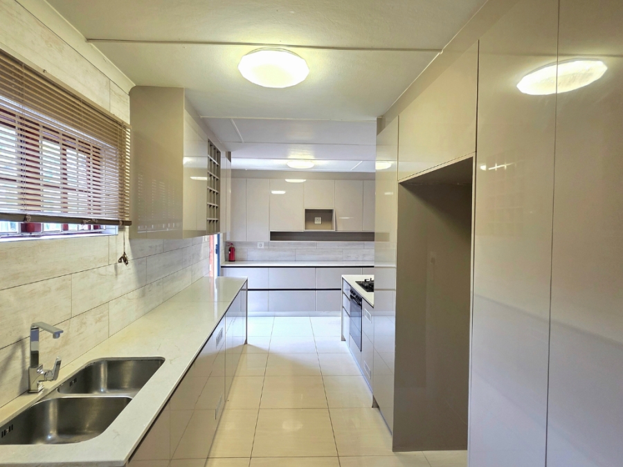 To Let 3 Bedroom Property for Rent in Bendor Limpopo