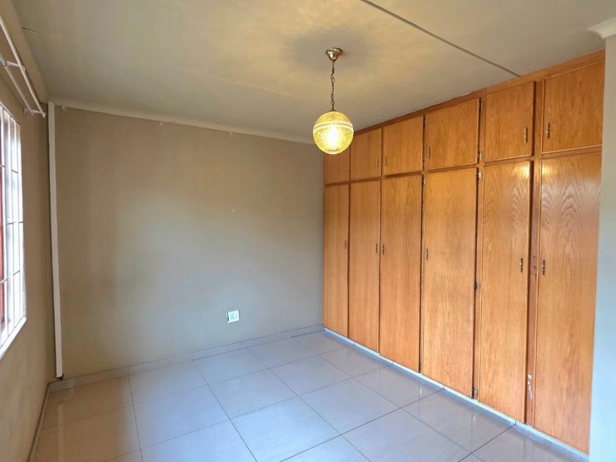 To Let 3 Bedroom Property for Rent in Bendor Limpopo