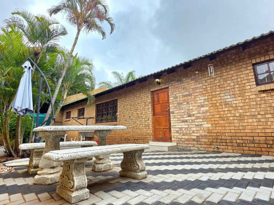 To Let 3 Bedroom Property for Rent in Bendor Limpopo