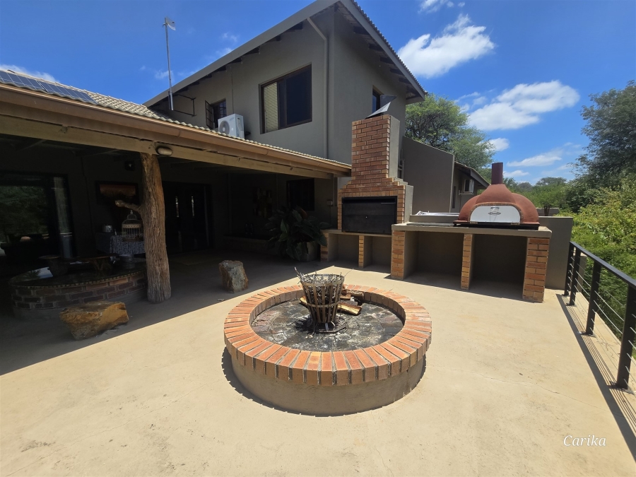 Commercial Property for Sale in Hoedspruit Wildlife Estate Limpopo