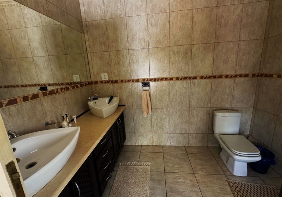 Commercial Property for Sale in Hoedspruit Wildlife Estate Limpopo