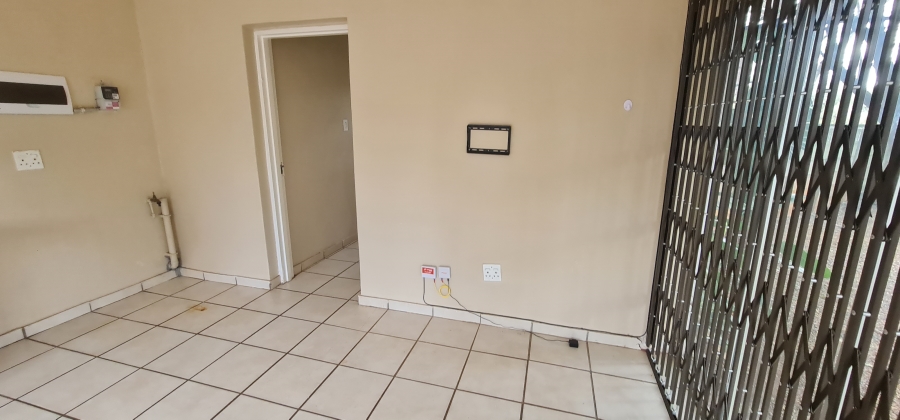 To Let 1 Bedroom Property for Rent in Louis Trichardt Limpopo